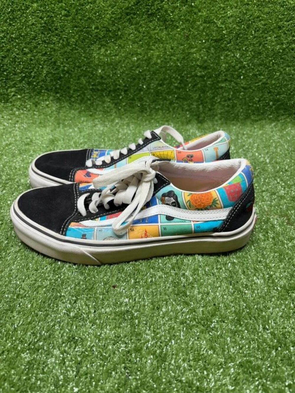 Womens Vans Old Skool black sneakers with colorful comic book panel size 8